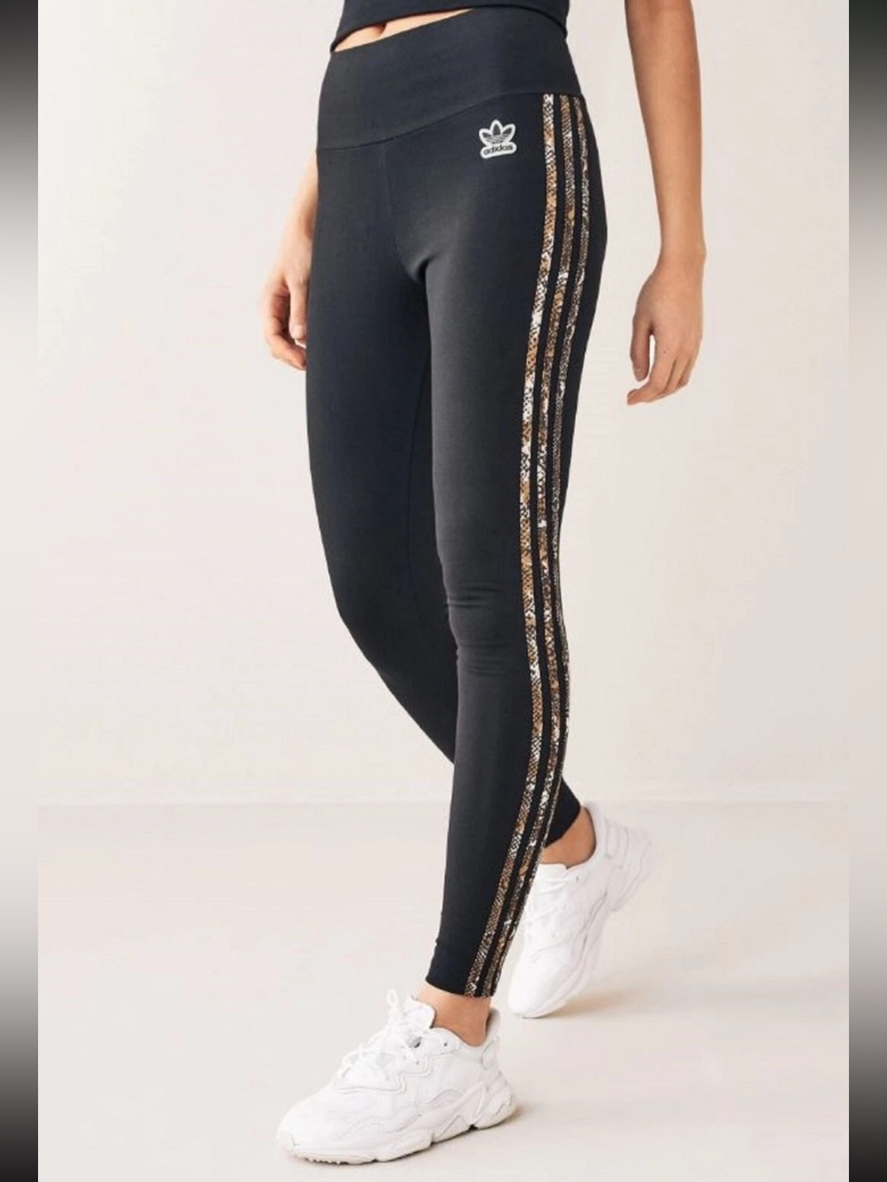 Adidas Leggings - M